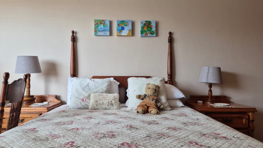 3 Bedroom Property for Sale in Stilbaai Wes Western Cape